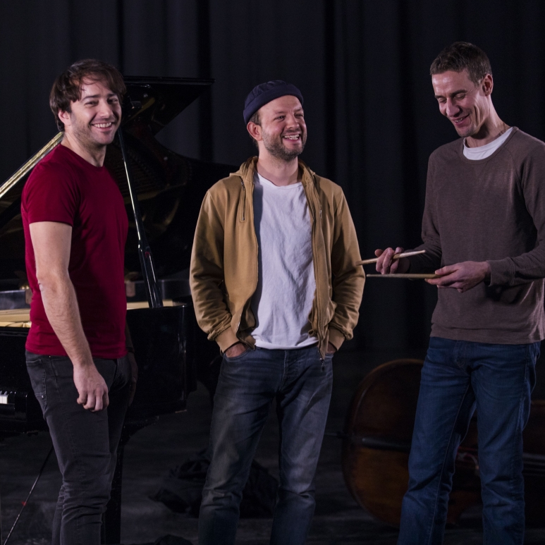 Julien Brunetaud trio 