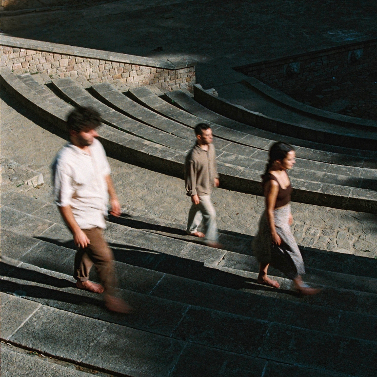 Alba Armengou trio